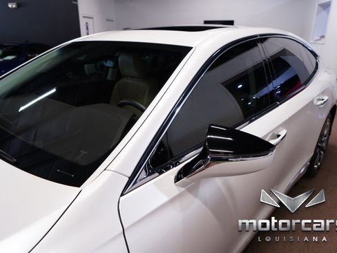 Used 2020 Lexus LS 500 w/ Accessory Package (Z2) image 12