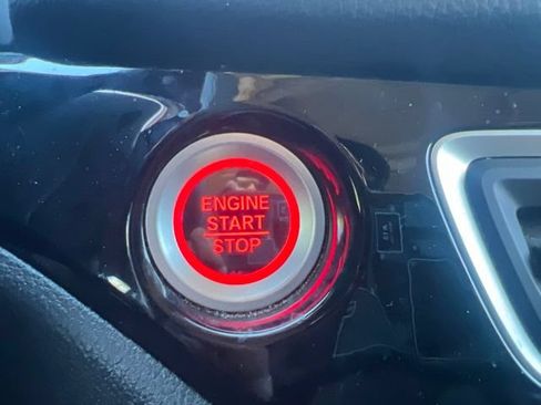 Used 2020 Honda Pilot Touring image 20
