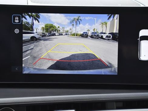 Used 2026 Hyundai Santa Fe SEL FWD image 17