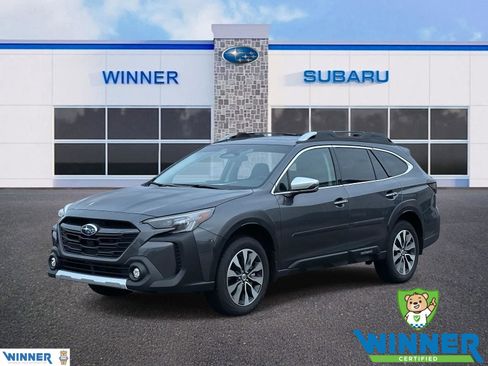 Used 2025 Subaru Outback Touring XT image 1