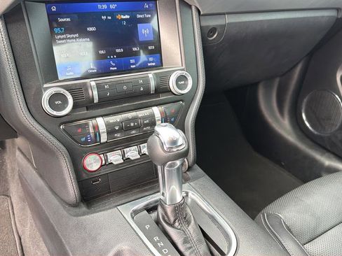 Used 2022 Ford Mustang GT Premium RWD image 35
