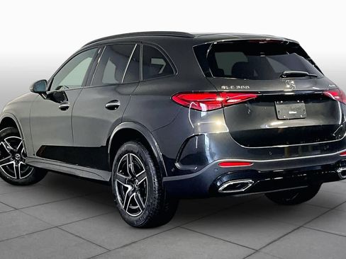 New 2026 Mercedes-Benz GLC 300 4MATIC image 3