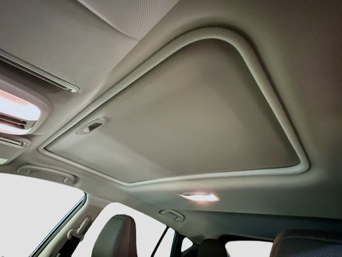 Used 2024 Subaru Crosstrek 2.0i Premium image 26