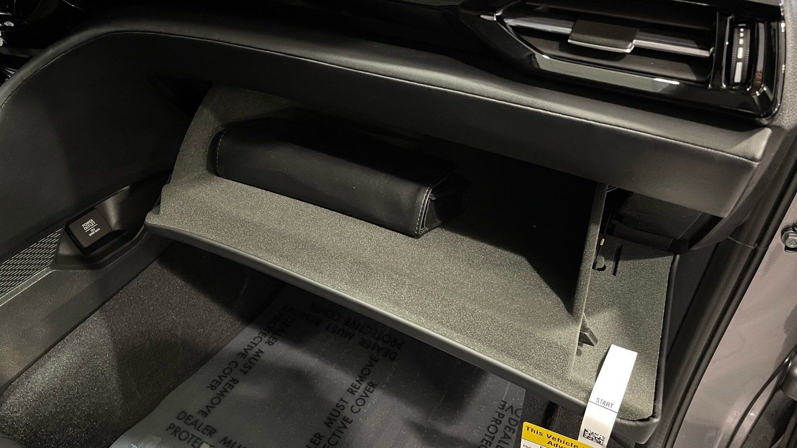 Used 2025 Acura MDX w/ Technology Package FWD image 45
