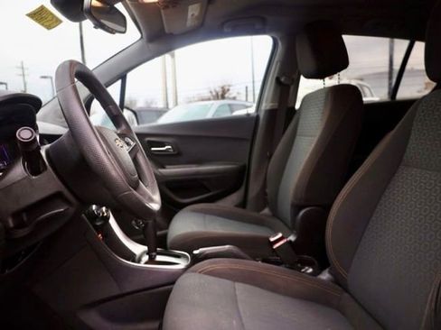 Certified 2020 Chevrolet Trax LS w/ Tint and Cruise Package image 17