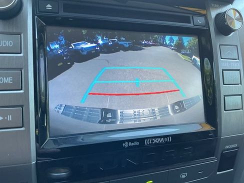 Used 2017 Toyota Tundra SR5 w/ TRD Off Road Package AWD/4WD image 16