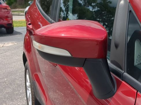 Used 2021 Ford EcoSport SE w/ SE Convenience Package FWD image 12