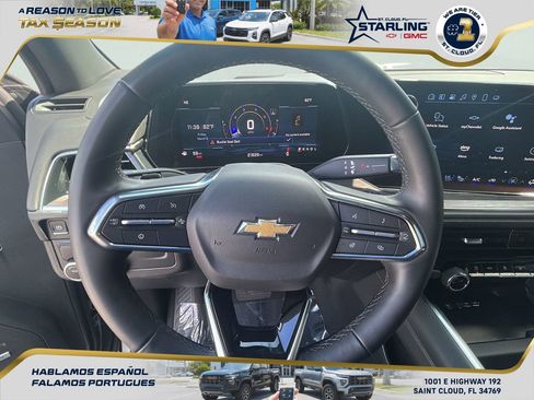 Certified 2025 Chevrolet Suburban Premier image 15