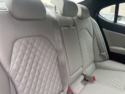 Used 2025 Genesis G70 3.3T Advanced w/ Sport Prestige Package image 22