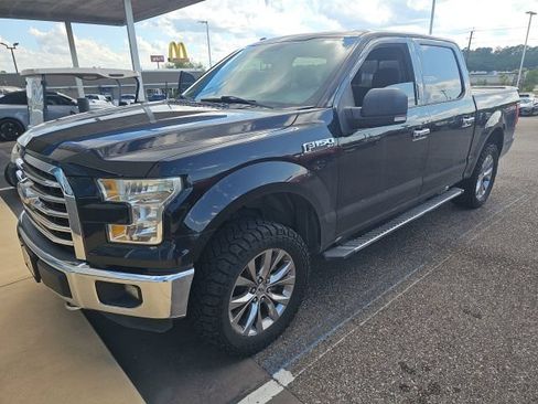 Used 2016 Ford F150 XLT w/ Equipment Group 302A Luxury AWD/4WD image 3