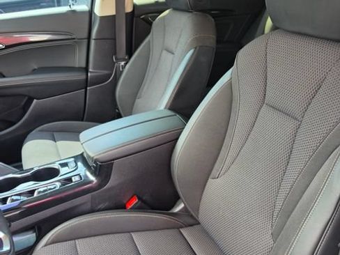 Used 2023 Buick Envision Preferred w/ Sport Touring Package AWD/4WD image 17