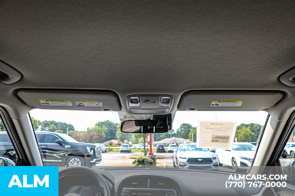 Used 2025 Kia Soul LX w/ LX Technology Package FWD image 51