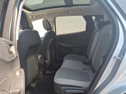 Used 2022 Ford Escape SE w/ Convenience Package image 13