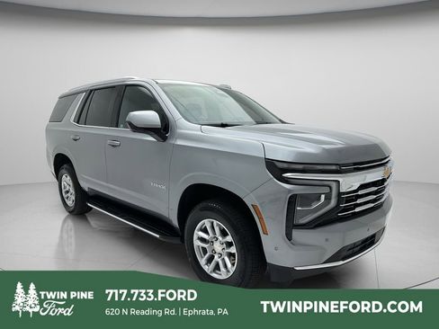 Used 2025 Chevrolet Tahoe LT AWD/4WD image 1