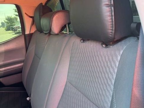 Used 2023 Toyota Tacoma SR5 RWD image 9