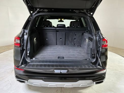 Used 2022 BMW X5 xDrive40i AWD/4WD image 17