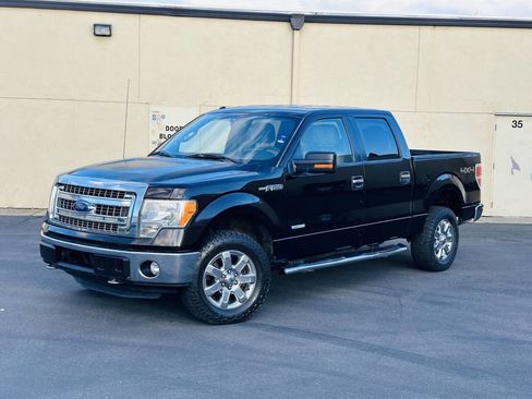 Used 2013 Ford F150 XLT w/ XLT Chrome Pkg image 4