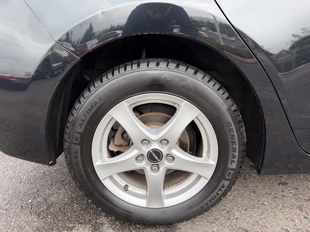 Used 2018 MAZDA MAZDA3 Touring FWD image 9