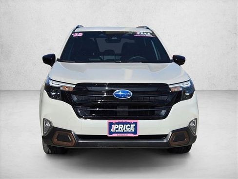 Used 2025 Subaru Forester Sport image 2