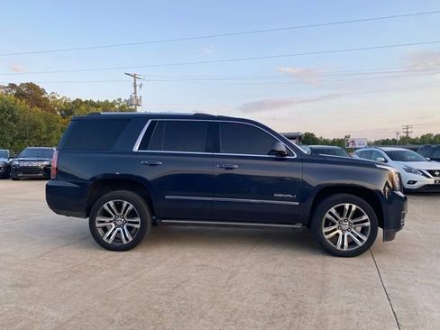 Used 2018 GMC Yukon Denali w/ Denali Ultimate Package AWD/4WD image 5