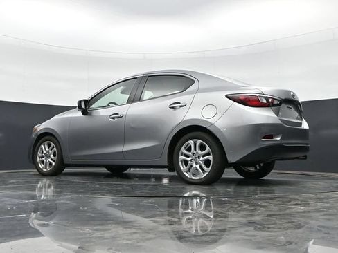 Used 2016 Scion iA FWD image 40