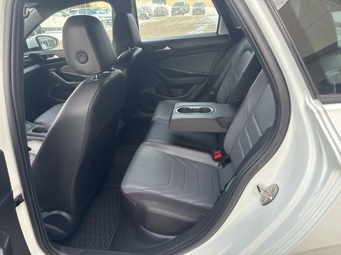 Certified 2025 Volkswagen Jetta GLI Autobahn image 13