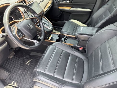 Used 2022 Honda CR-V Touring image 9