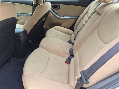 Used 2013 Hyundai Elantra GLS w/ Preferred Pkg FWD image 17