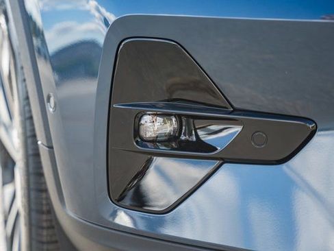 New 2026 Volvo XC40 B5 Ultra w/ Protection Package Premier image 14