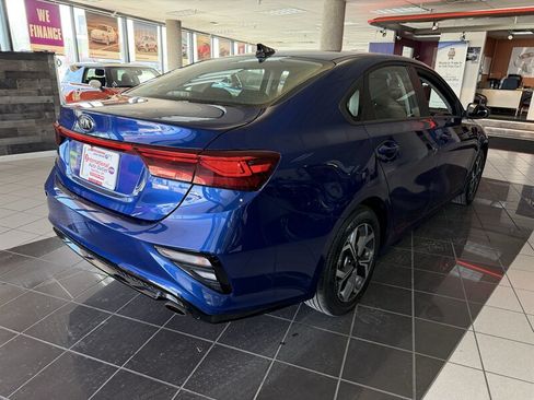 Used 2021 Kia Forte LXS FWD image 6