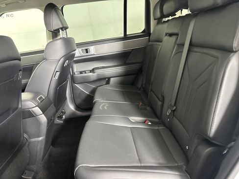 Used 2026 Hyundai Santa Fe SEL FWD image 20