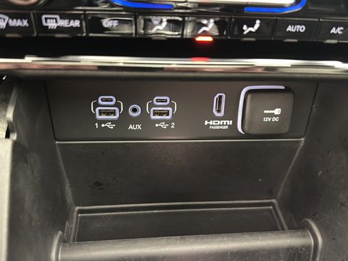 Used 2023 Jeep Grand Cherokee 4WD 4xe image 22