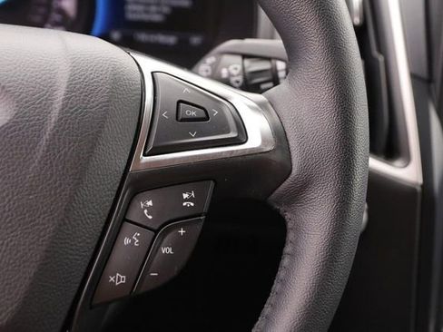 Certified 2024 Ford Edge SEL image 12