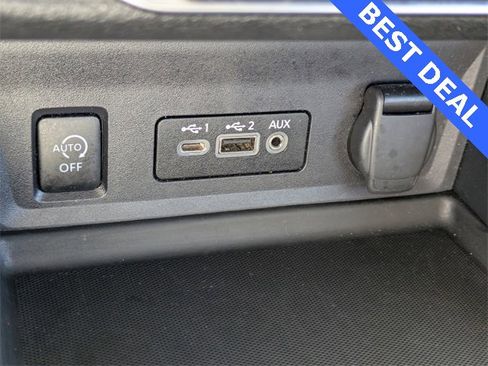 Used 2024 Nissan Sentra SV image 24