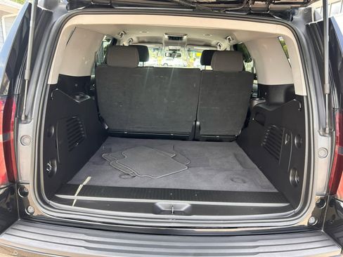 Used 2019 Chevrolet Tahoe LS w/ Skid Plate Package AWD/4WD image 21