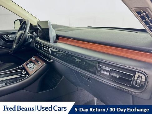 Used 2022 Lincoln Aviator Reserve w/ Elements Package Plus AWD/4WD image 38