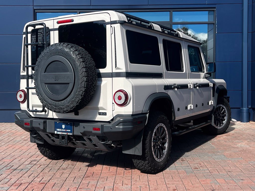 Used 2025 INEOS Grenadier Station Wagon AWD/4WD image 5