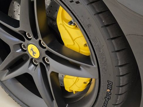 Used 2022 Ferrari SF90 Stradale AWD/4WD image 14
