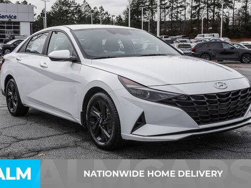 Used 2023 Hyundai Elantra SEL image 6