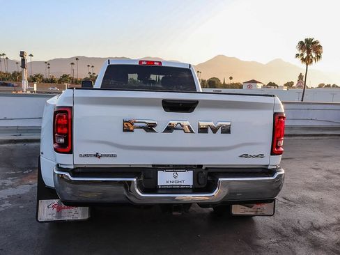 Used 2025 RAM 3500 Lone Star AWD/4WD image 8