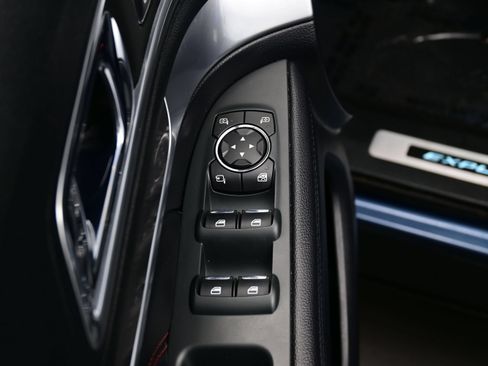 Used 2019 Ford Explorer Sport w/ Equipment Group 401A AWD/4WD image 13