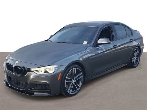 Used 2018 BMW 340i 340i image 2