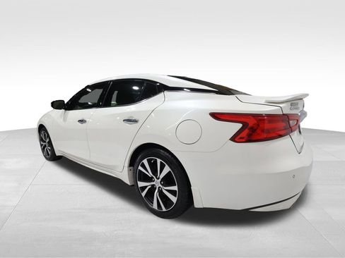 Used 2018 Nissan Maxima 3.5 SL image 2