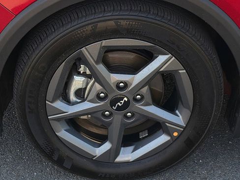 Used 2025 Kia K4 LXS FWD image 5