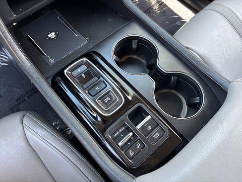 Used 2024 Honda Pilot EX-L image 24