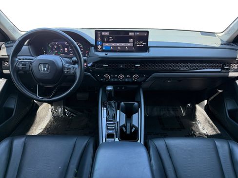 Used 2023 Honda Accord EX-L image 10