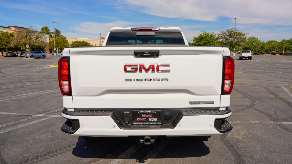 Used 2026 GMC Sierra 1500 Elevation w/ Elevation Premium Package AWD/4WD image 12