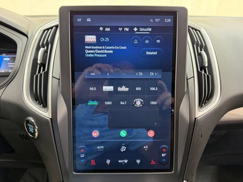 Used 2024 Ford Edge SEL w/ Convenience Package AWD/4WD image 28