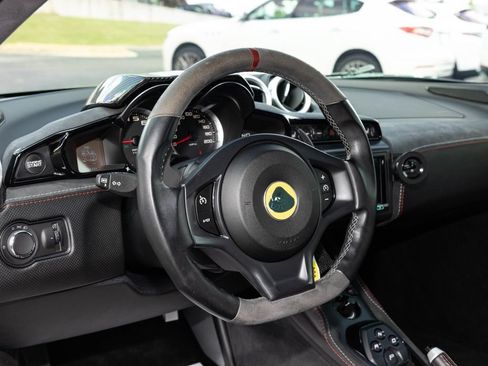 Used 2021 Lotus Evora RWD image 23