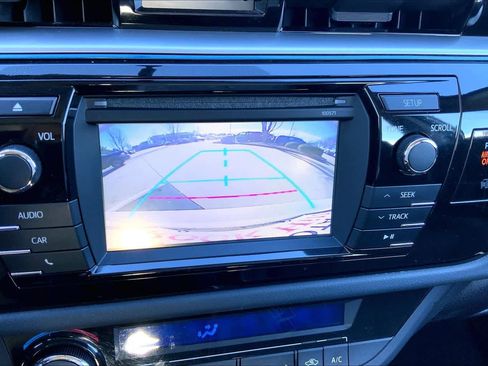 Used 2016 Toyota Corolla S image 27